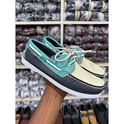 Chaussure Bateau Tricolore homme de style Sebago / mocassin